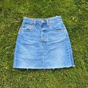 Levi’s denim skirt